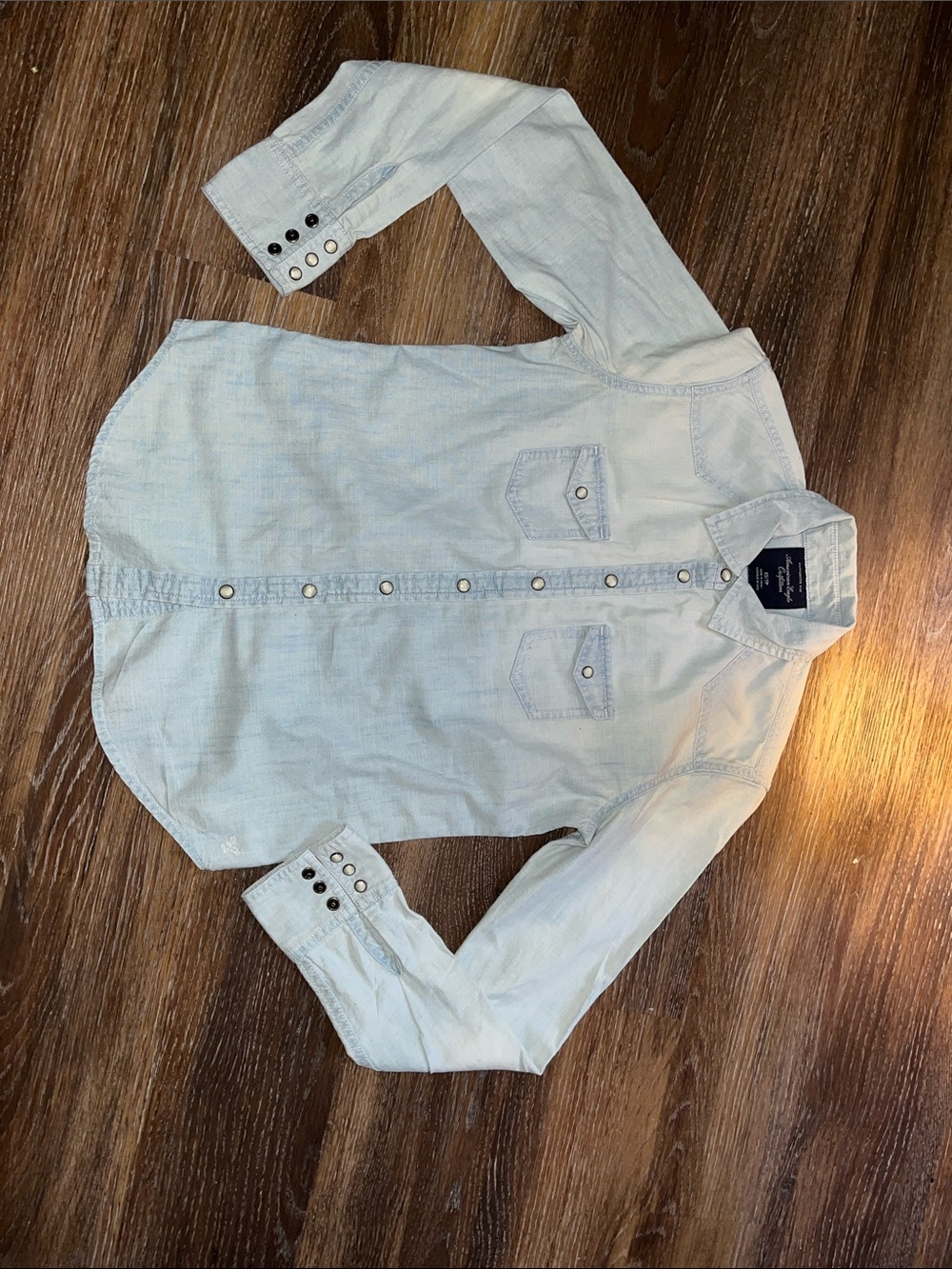 American Eagle Outfitters  Button-Up Denim Western Shirt Sz XS - Picture 1 of 5
